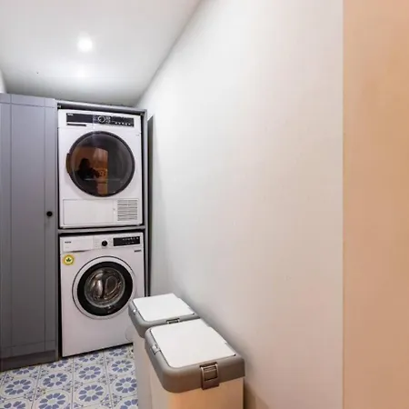 Charming Bright Rustic 2bd2bath Balat Pad! #349 בית נופש *