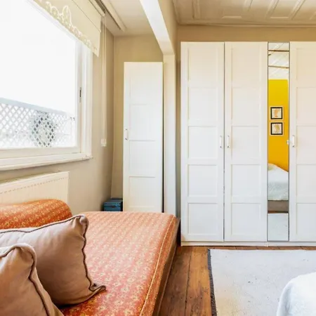 Charming Bright Rustic 2bd2bath Balat Pad! #349 Tatil Evi *