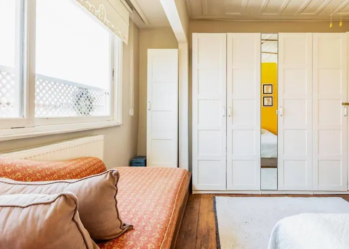 Charming Bright Rustic 2bd2bath Balat Pad! #349 Casa vacanze *