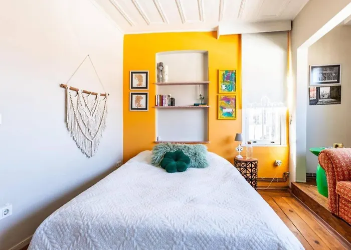 Charming Bright Rustic 2bd2bath Balat Pad! #349 בית נופש איסטמבול