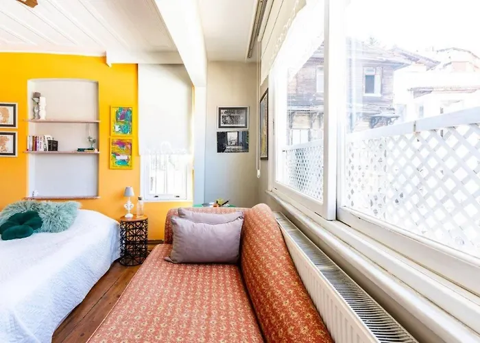 Charming Bright Rustic 2bd2bath Balat Pad! #349 * Provincia di Istanbul