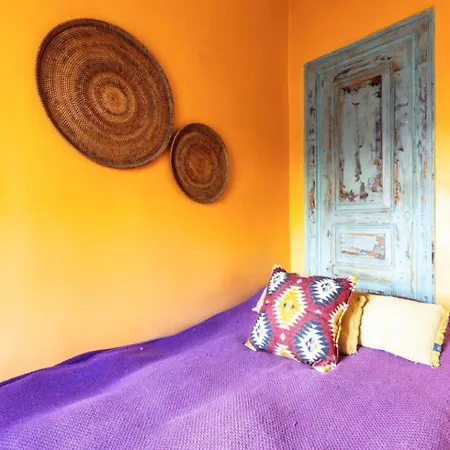 Charming Bright Rustic 2bd2bath Balat Pad! #349